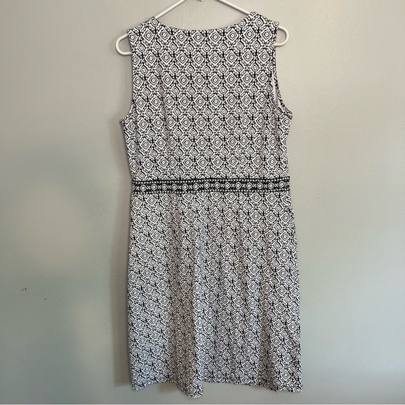 Talbots White & Black Medallion Print Sleeveless Tank Split Neck Midi Dress Sz L - Picture 9 of 11